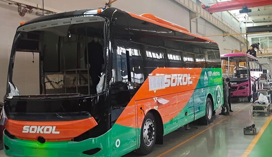 Antucoya tendrá el primer taxibús 100% eléctrico