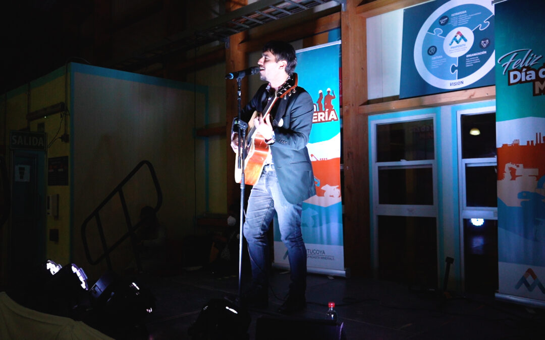 Con tributo a Soda Stereo comenzó el Mes de la Minería