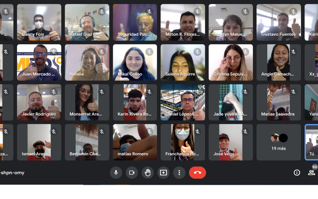 Antucoya comenzó la tercera versión del programa Eleva