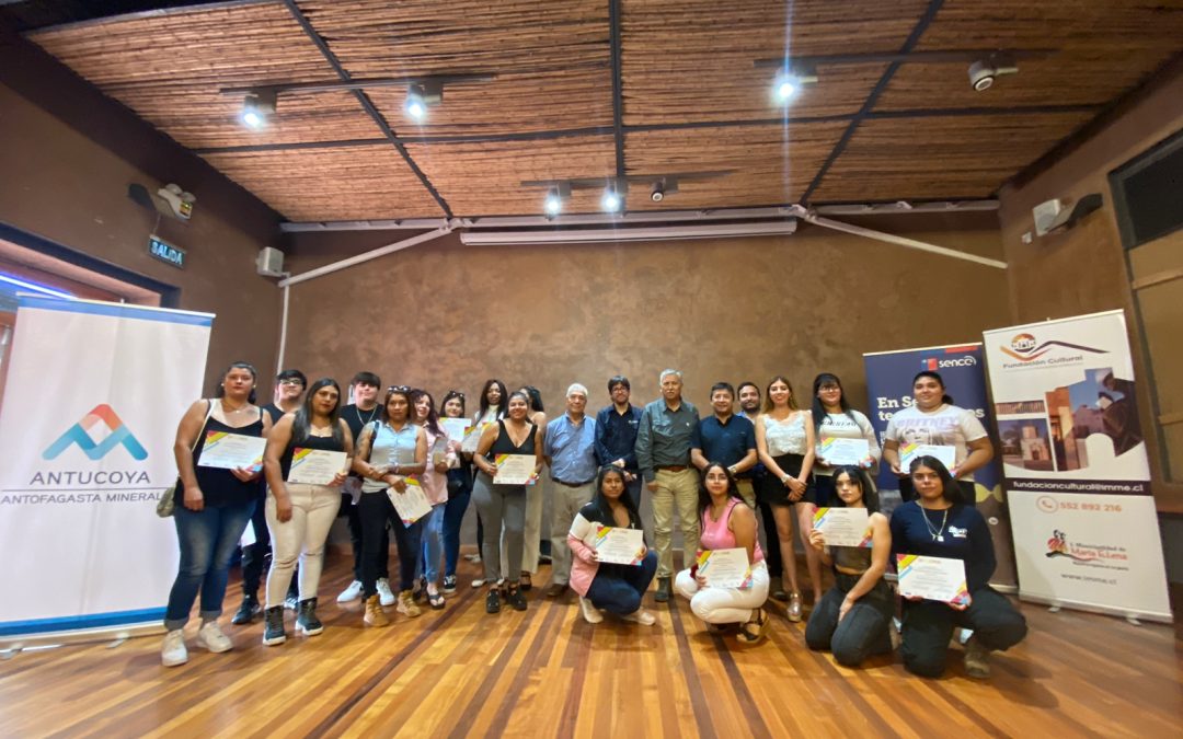 Entregan herramientas de empleabilidad a habitantes de María Elena