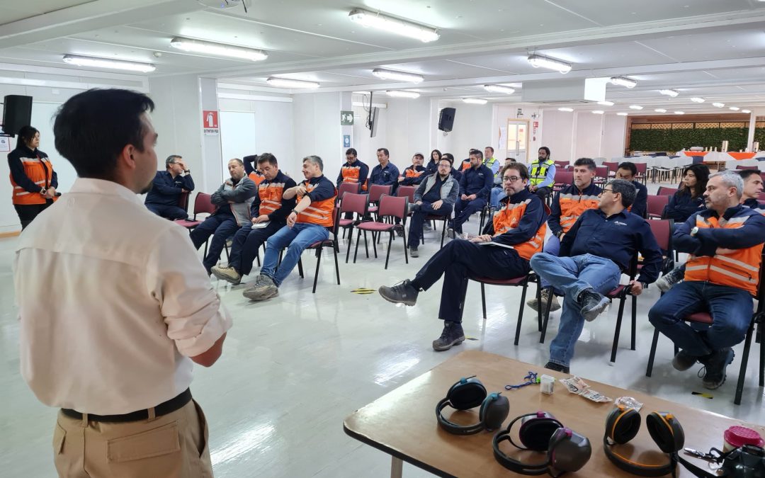 Tarjeta permitirá a trabajadores y trabajadoras acceder a su ficha personal de Salud Ocupacional