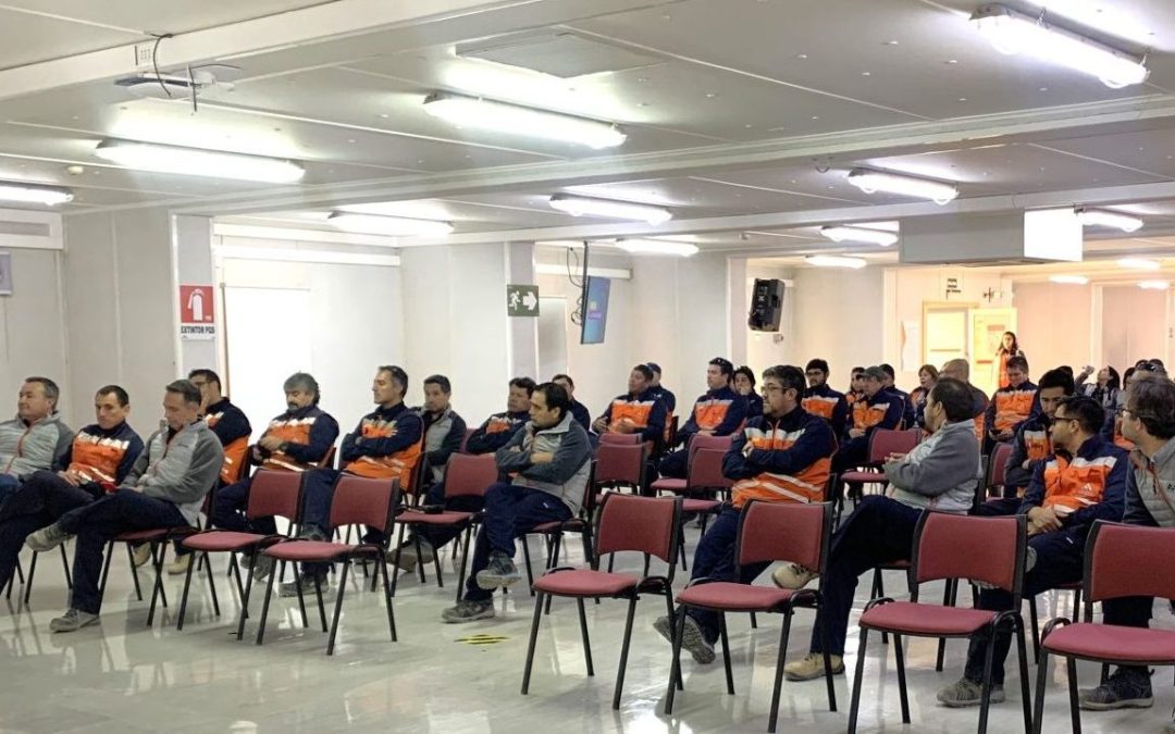 Cerca de 100 trabajadores participaron de una charla sobre discapacidad