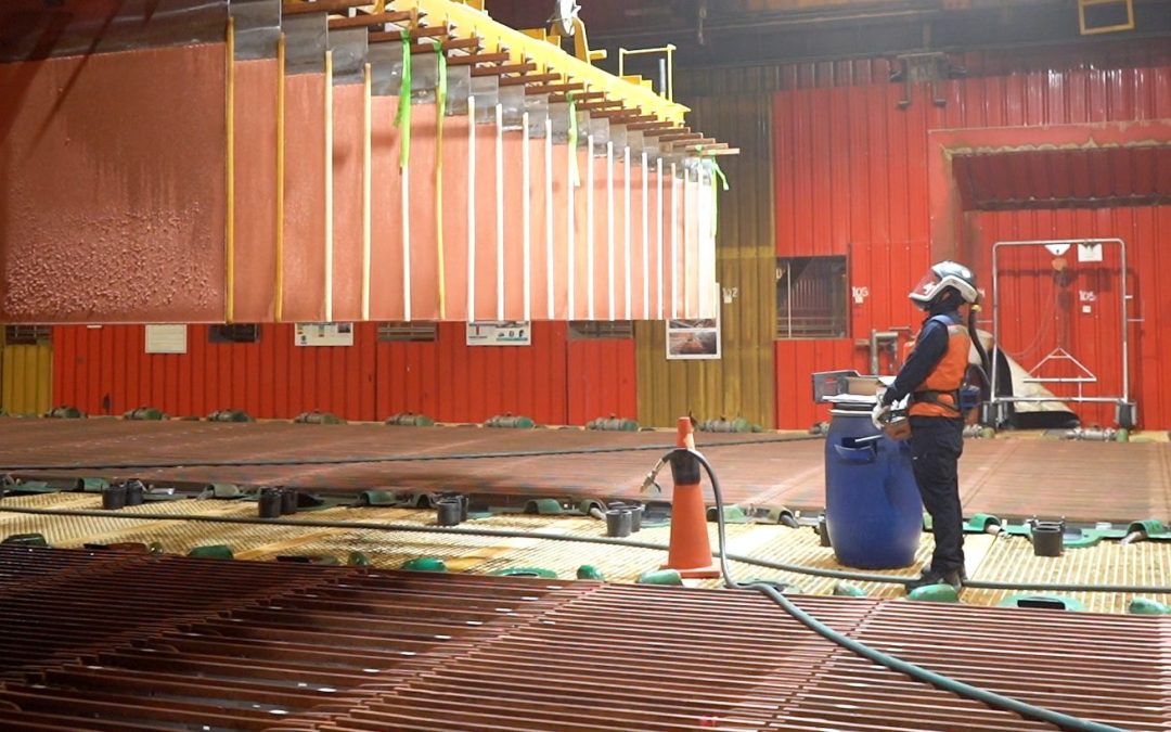 Proyecto busca eliminar la neblina ácida en la nave de electroobtención