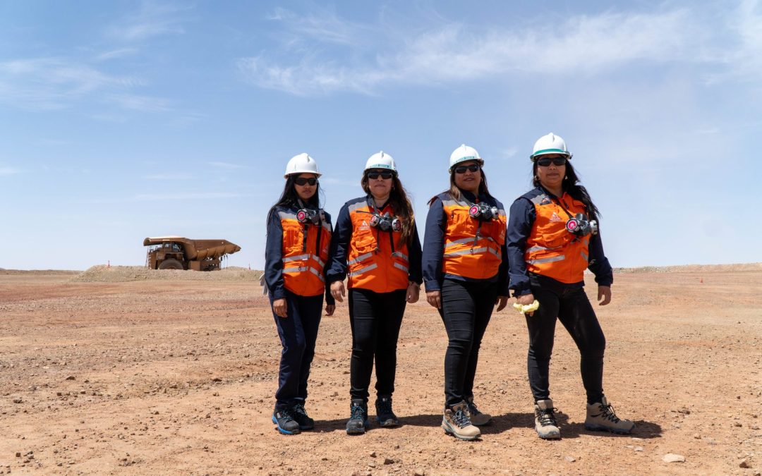 Dotación femenina en Minera Antucoya alcanzó un 18,4% en 2023