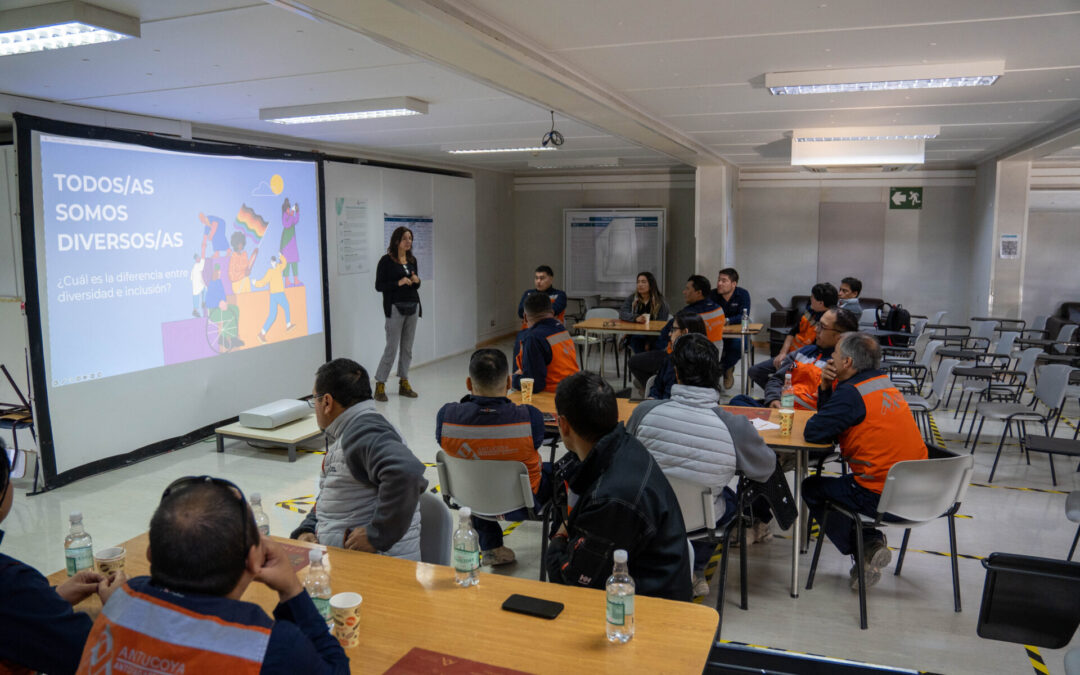 Academia de Liderazgo: respeto, diversidad y propósito