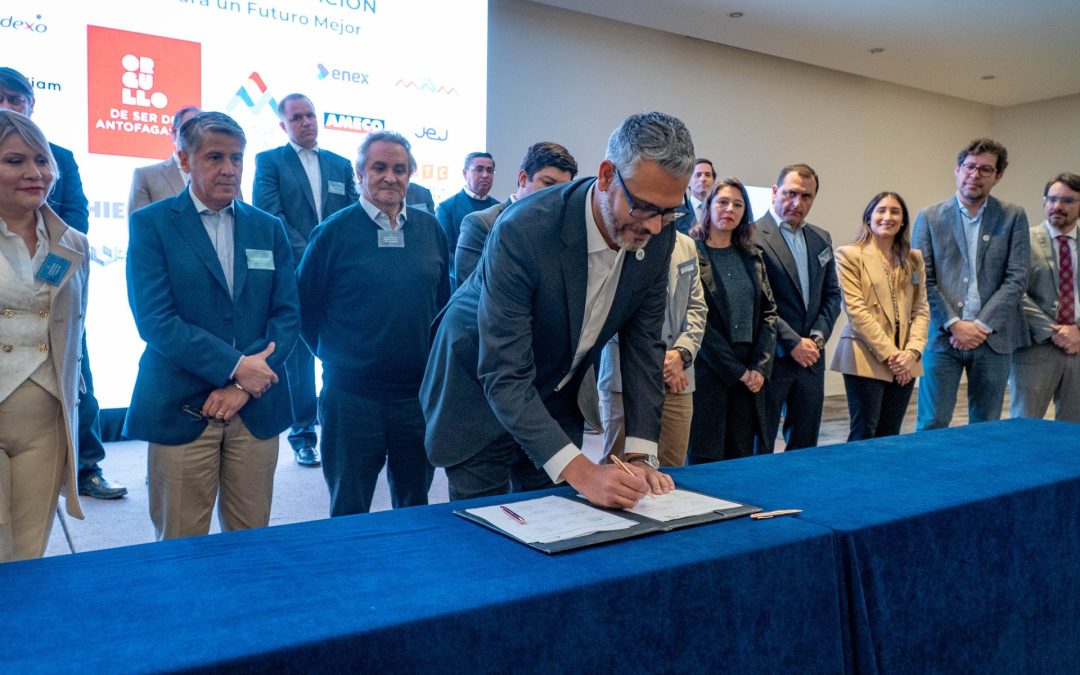 Antofagasta Minerals y proveedores firmaron acuerdo de colaboración para un futuro mejor