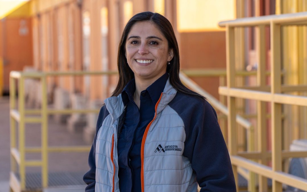 Historias de Desarrollo: Stefany Cortés y la metalurgia