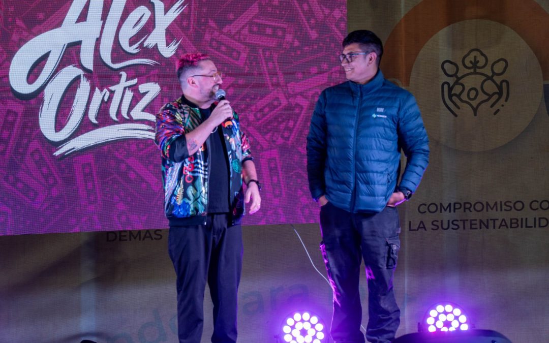 ¡Cientos de personas disfrutan la semana del aniversario!