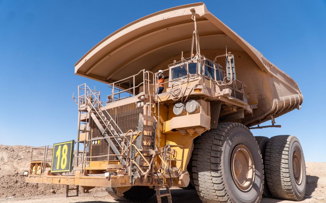 Detenerse menos y aumentar el rendimiento: proyecto optimiza la velocidad de los CAEX