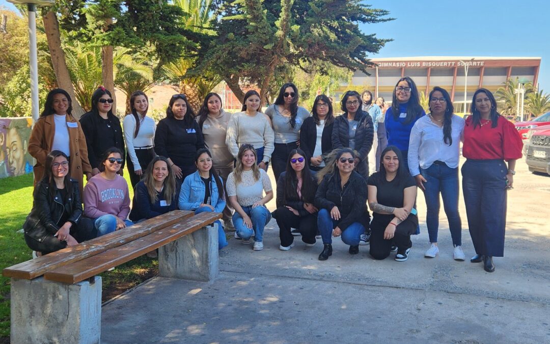 Conexión y empoderamiento: 20 trabajadoras participan en taller de Liderazgo Femenino