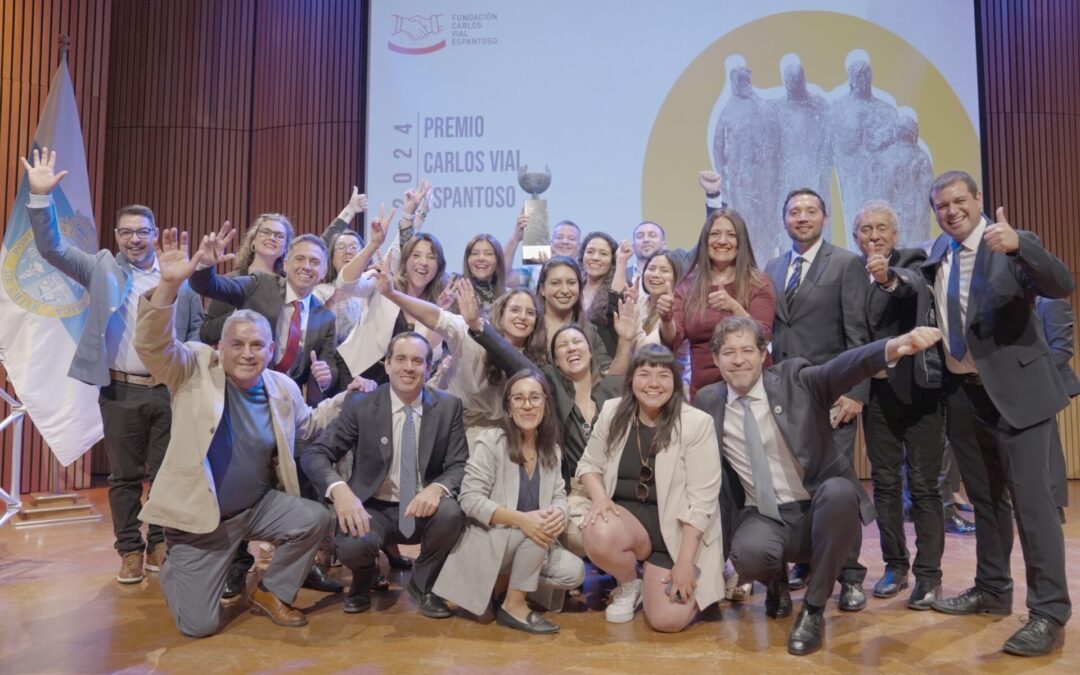 Minera Antucoya ganó el premio Carlos Vial Espantoso 2024