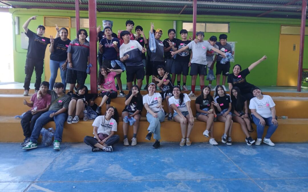 Conexión y diversidad: voluntariado realizó talleres a niños de María Elena