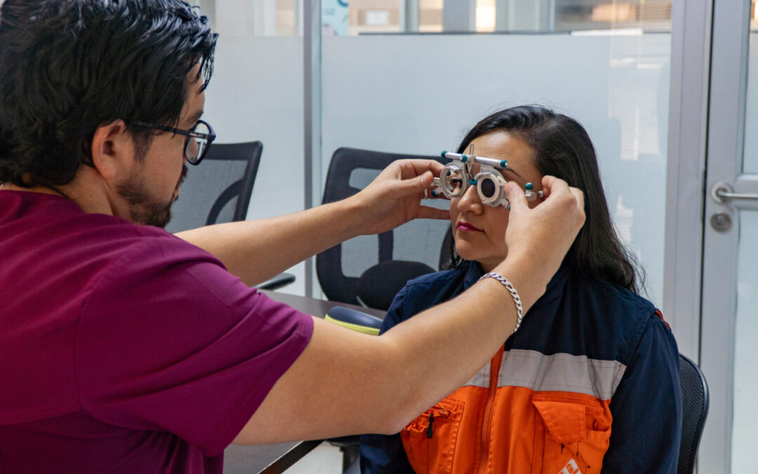 ¡Operativo oftalmológico en faena! Protegen la salud visual de trabajadores 