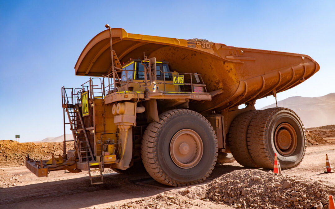 Antucoya refuerza la seguridad operativa con campaña de pesaje de CAEX