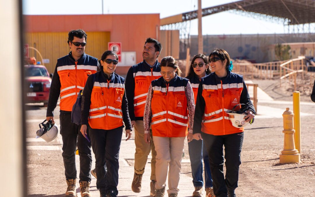 Alcaldesa de María Elena visitó la operación y destacó su aporte al desarrollo local